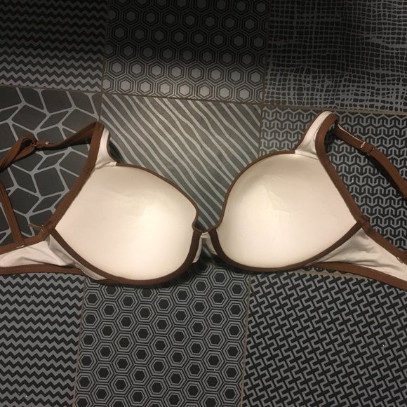 Swimsuit top - Picture 2 of 4